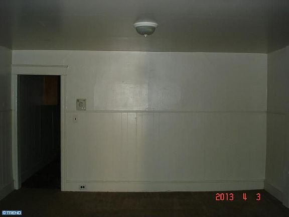 3rd image of 220 N Broom St