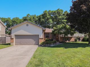 5525 Hearthside Ct, Dayton, OH 45424
