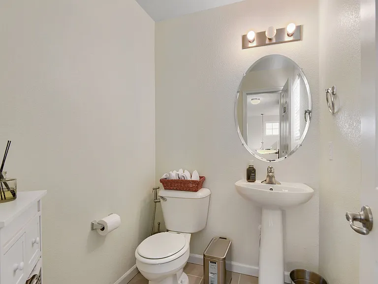 7526 S Quatar Way — Photo 16