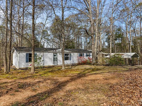 3rd image of 104 Nash Ln