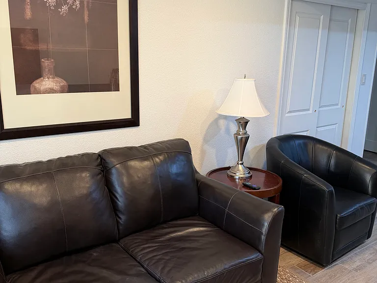 5065 Escapardo Way #1 — Photo 2