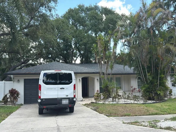 904 High View Dr, Palm Harbor, FL 34683