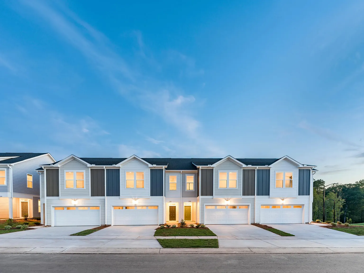 Amavi Brier Creek — Photo 1