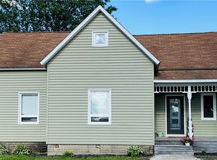 206 4th St, Westervelt, IL 62565