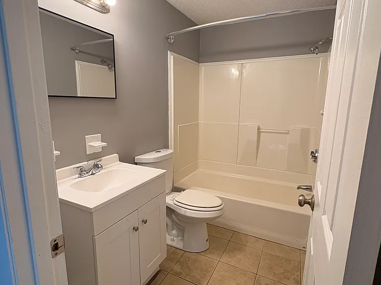 49 Riverton Rd #49 — Photo 20