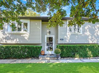 99 Cedar Rd, Amityville, NY 11701