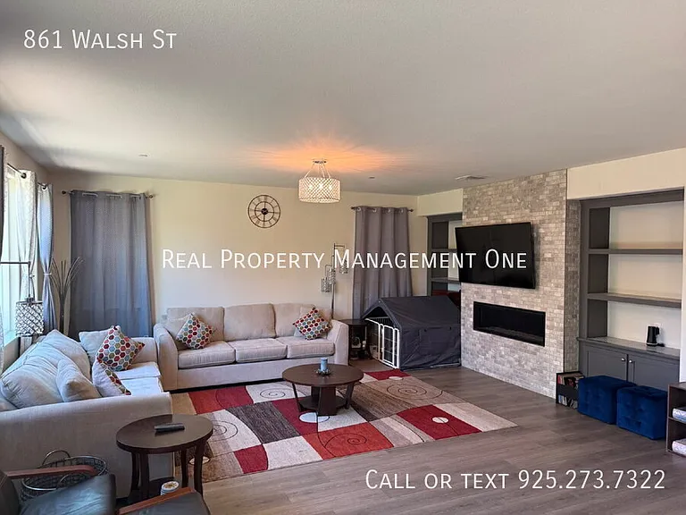 861 Walsh St — Photo 12