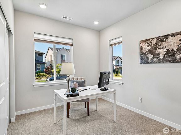 4th image of 20721 136th Place SE