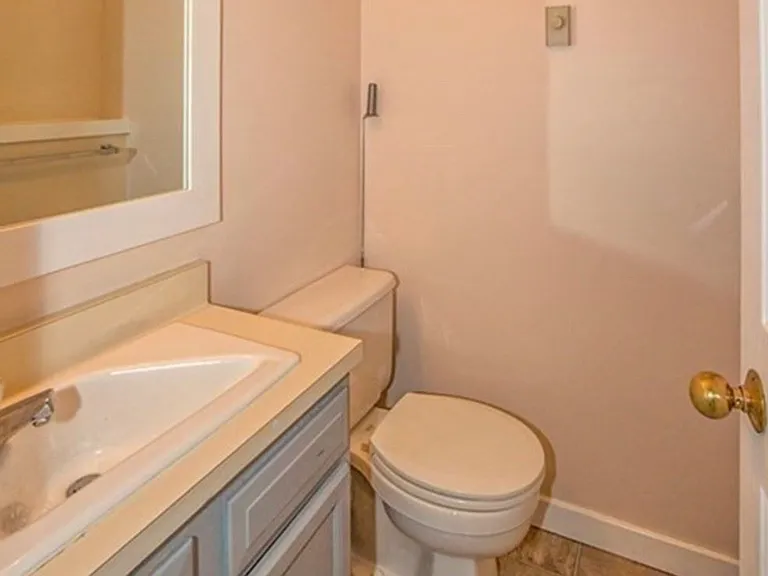 48 Evergreen Rd #114 — Photo 6