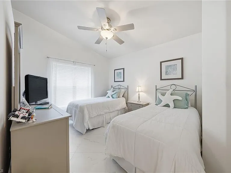 8018 Tauren Ct — Photo 30