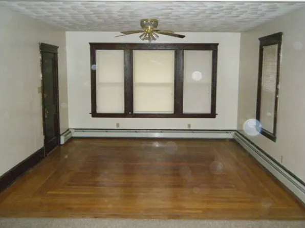 82 Rebekah St, Woonsocket, RI 02895
