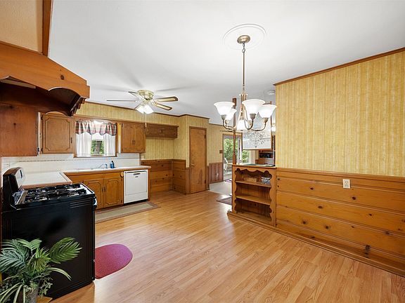 5th image of 1512 Weiler Blvd