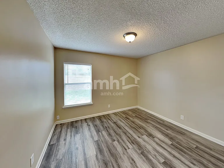 12344 S Benton Harbor Dr — Photo 17