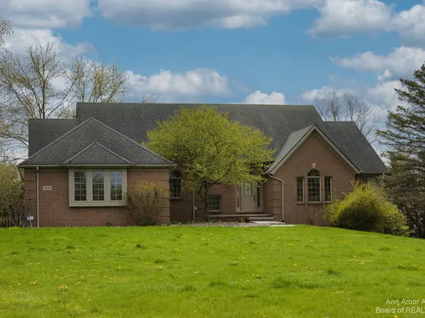 7630 Five Mile Rd, Northville, MI 48168