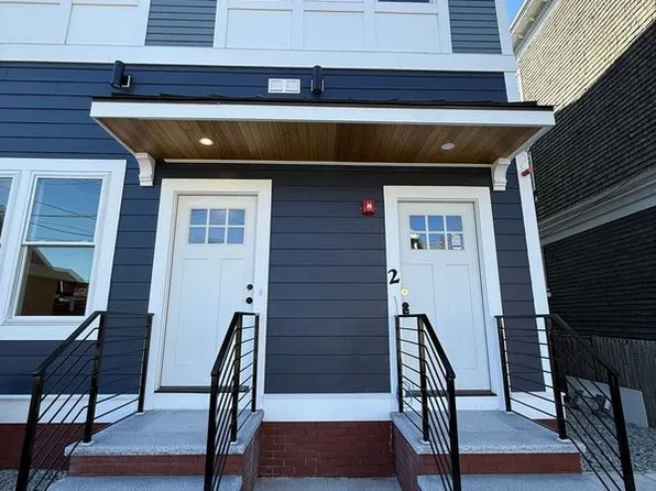 2 Beach Rd, Winthrop, MA