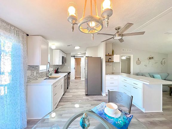 5th image of 367 Quinto Ln
