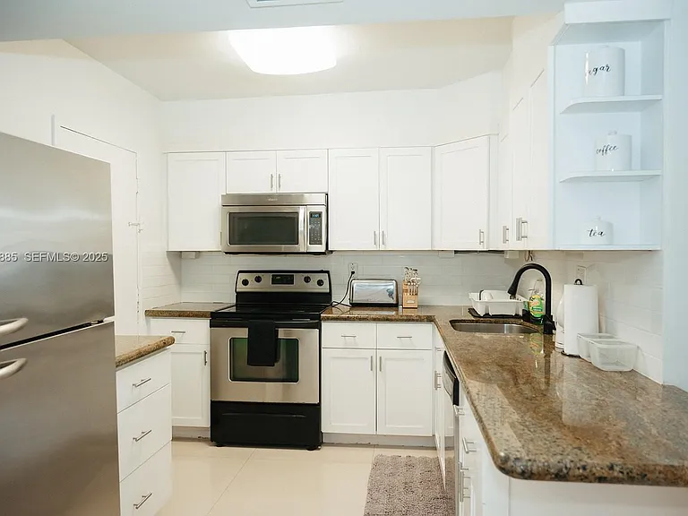 3725 S Ocean Dr #1019 — Photo 16