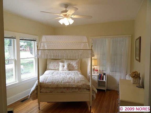 guest bedroom
