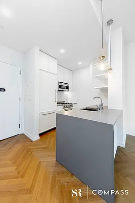 Rented by Compass | media 47