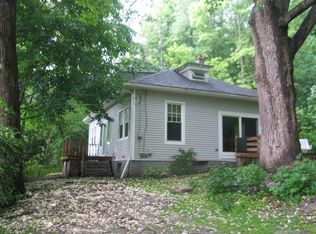 352 N Hoosac Rd, Williamstown, MA 01267
