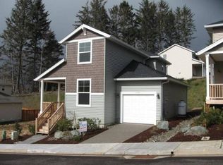 4490 Moon Dancer Ln, Tillamook, OR 97141