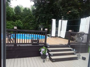 186 Coldwater Rd, Rochester, NY 14624