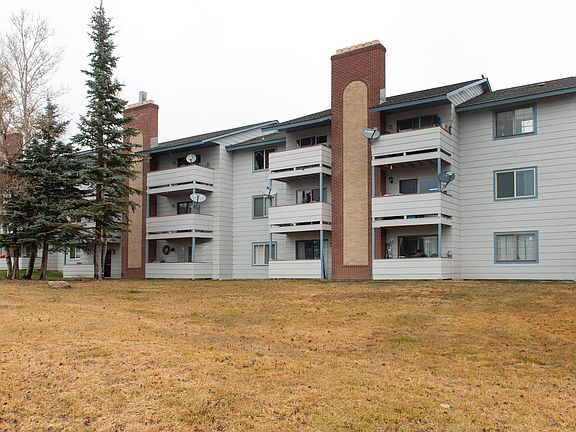 Back courtyard.
