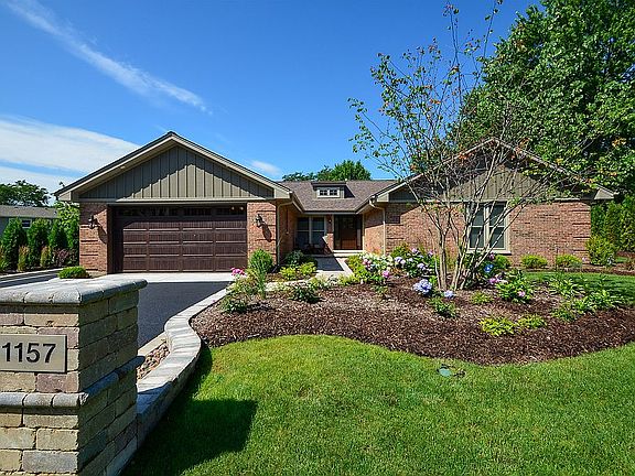 2nd image of 1157 W Chatham Dr