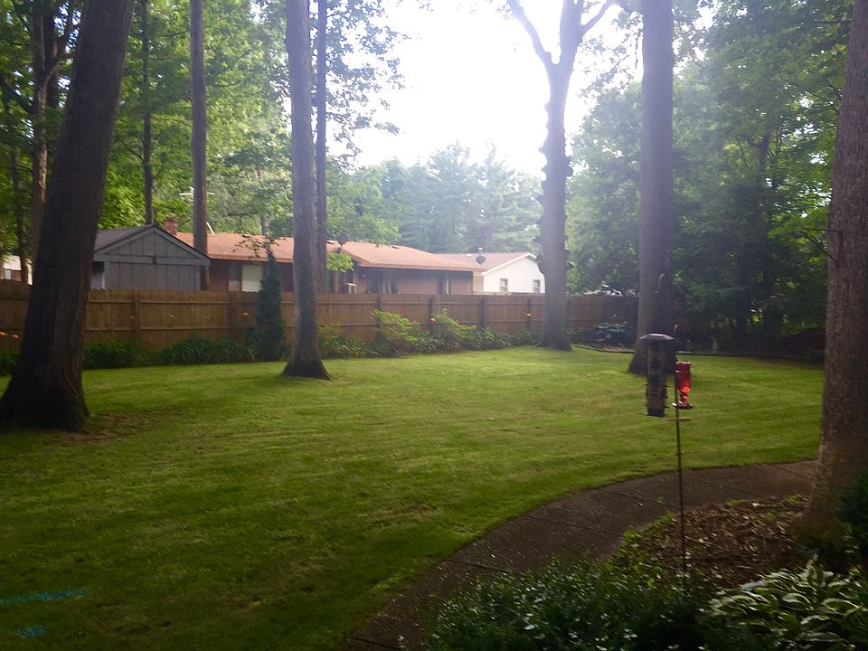 1st image of 6997 Williamstown Dr