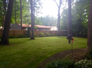 6997 Williamstown Dr, Hudsonville, MI 49426