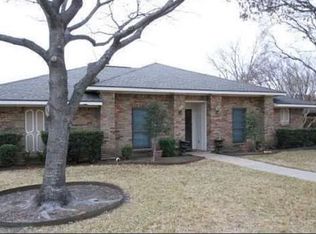 2920 Regal Rd, Plano, TX 75075