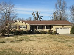 635 Walnut Dr, Paducah, KY 42003