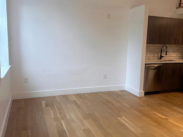 19 N Harrison St #111 — Photo 5
