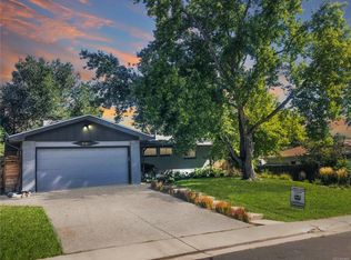 3062 E Peakview Cir, Centennial, CO 80121