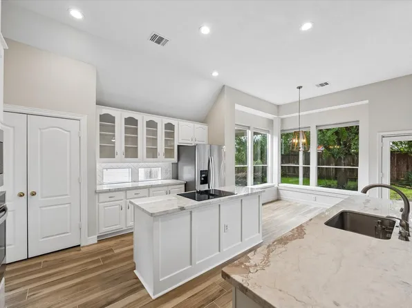 5306 Summerland Ridge Ct, Houston, TX 77041