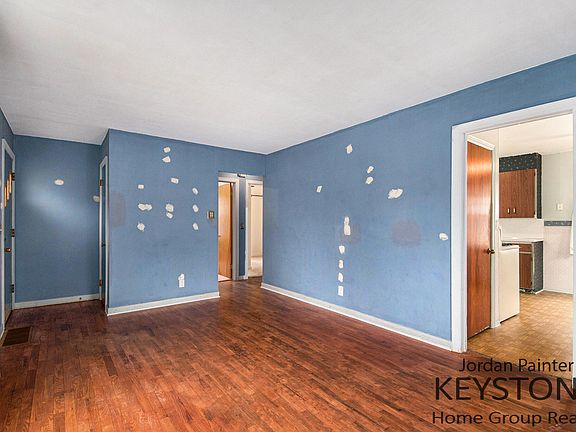 2nd image of 1161 Ottillia St SE