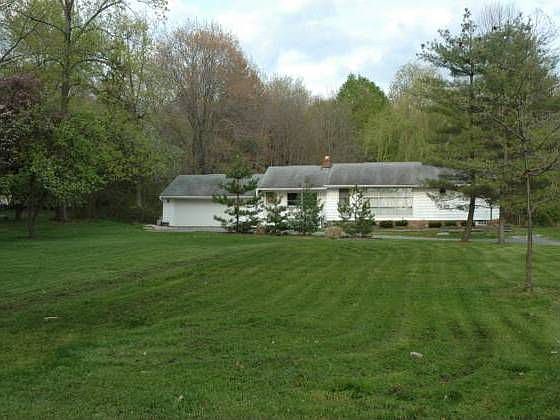 2nd image of 7093 Liberty Rd