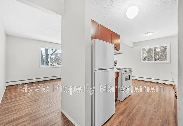 9915 101st St — Photo 5