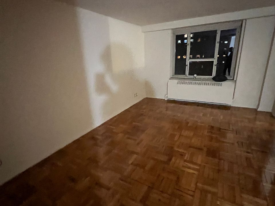 2nd image of 64-10B 186th St #2