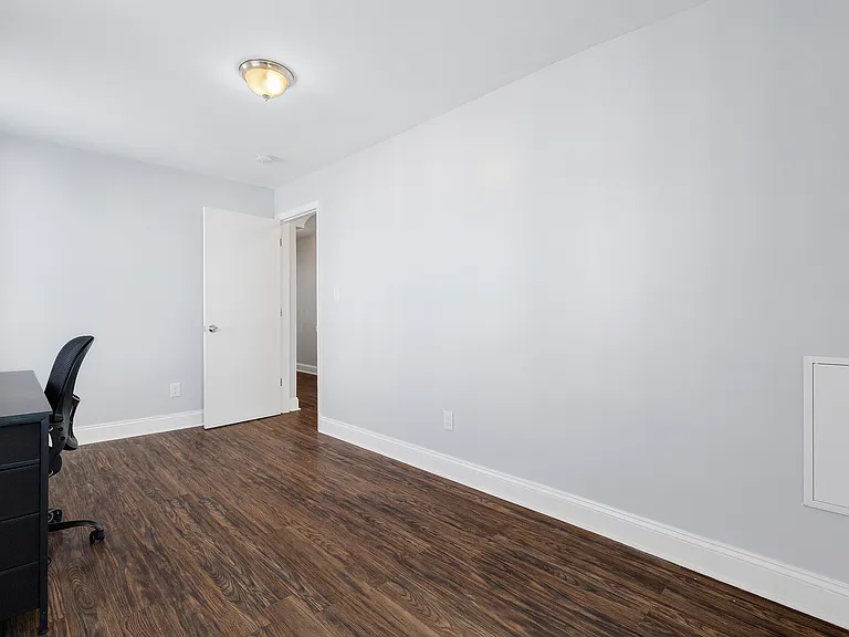 1713 E Lafayette Ave #1-2-4 — Photo 6