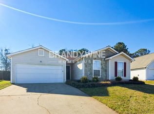 369 Autumn Lake Dr, McDonough, GA 30253