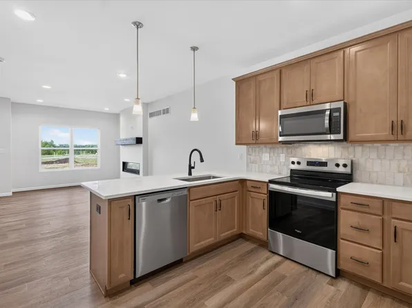 116 Cottle Creek Way, Cottleville, MO 63304