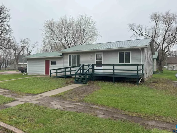 641 E 3 S, Bridgewater, SD 57319