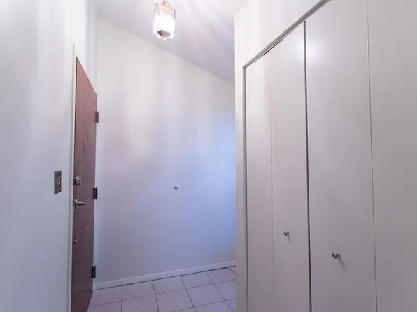 1407 Kenzie Dr, Pittsburgh, PA 15205
