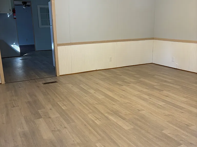 100 Tuckaway Dr #18 — Photo 4