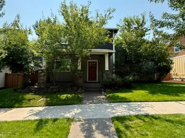 20441 Aberdeen Dr, Bend, OR 97702