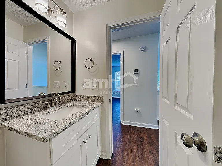 8 Smokehouse Dr — Photo 16