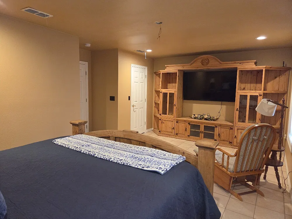 1 bed, $1,950 — Photo 2