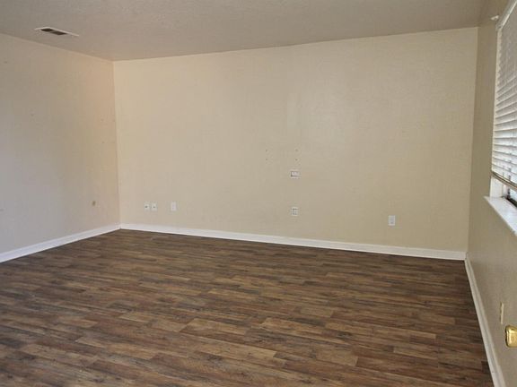 4th image of 474 Tisdell Dr