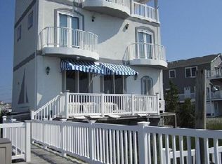 1 Leonards Ln, Avalon Manor, NJ 08210
